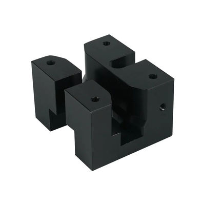 ซื้อ ชิ้นส่วนพลาสติกที่แปรรูปตามสั่งสีดํา CNC การหมุน Milling POM ชิ้นส่วนไนลอน ABS online manufacture